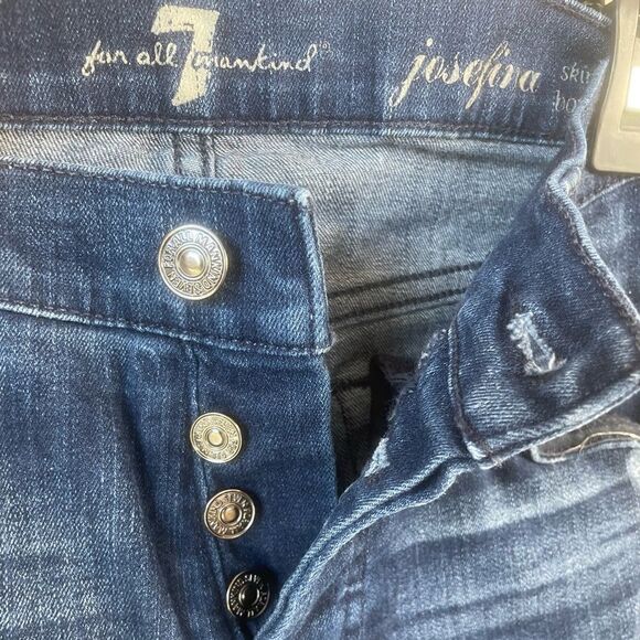7 for All Mankind Button Fly Josefina Jeans Size 24 EUC - Picture 2 of 5